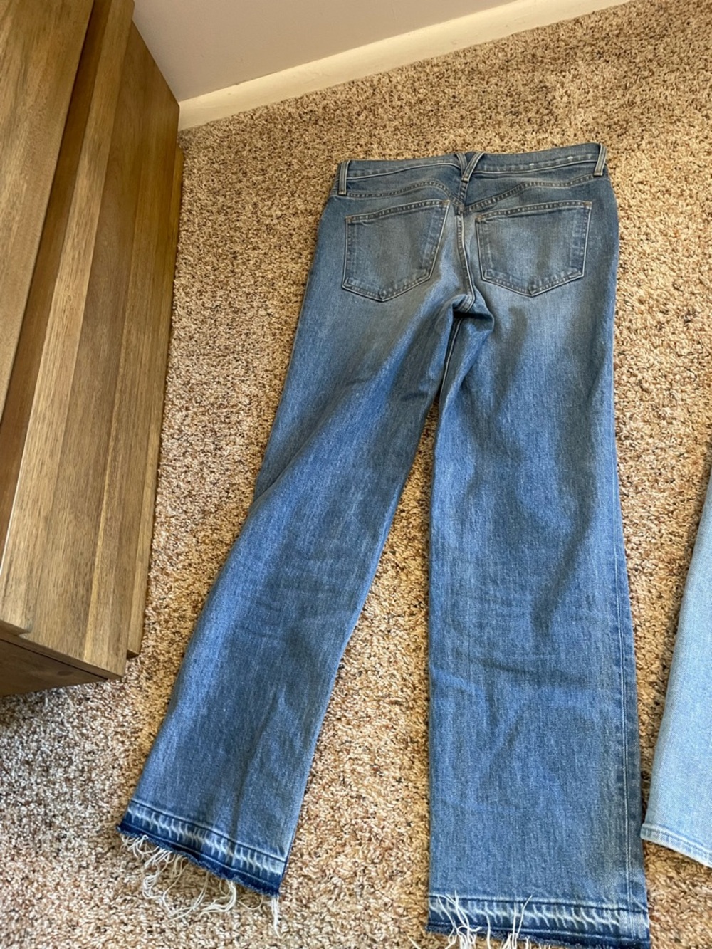 Veronica Beard Leah Straight Leg Mid Rise Jeans Size 27